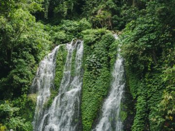 Wisata Air Terjun Kembar Jagir Banyuwangi yang Menawan Wisata Air Terjun Kembar Jagir Banyuwangi Yang Menawan